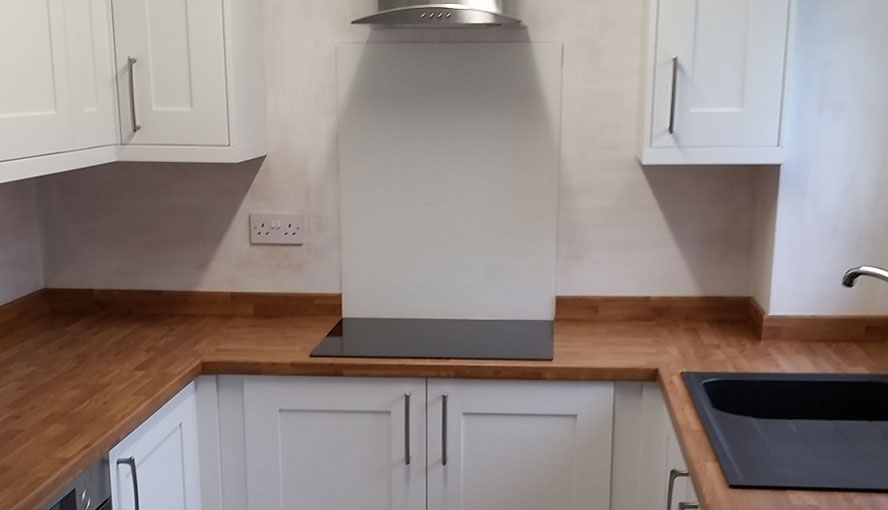 Kitchen Fitters Plymouth | Kitchen Designers Plymouth | Bathroom Fitters Plymouth | Bathroom Designers Plymouth